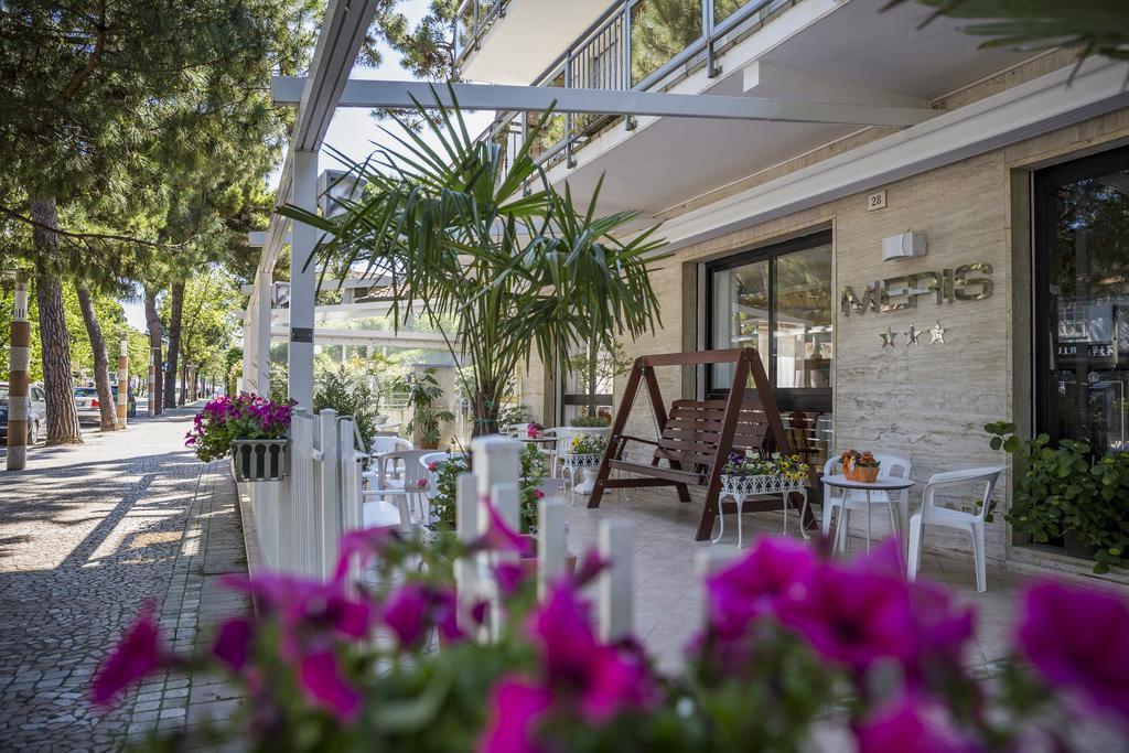 Hotel Meris Milano Marittima Exterior foto